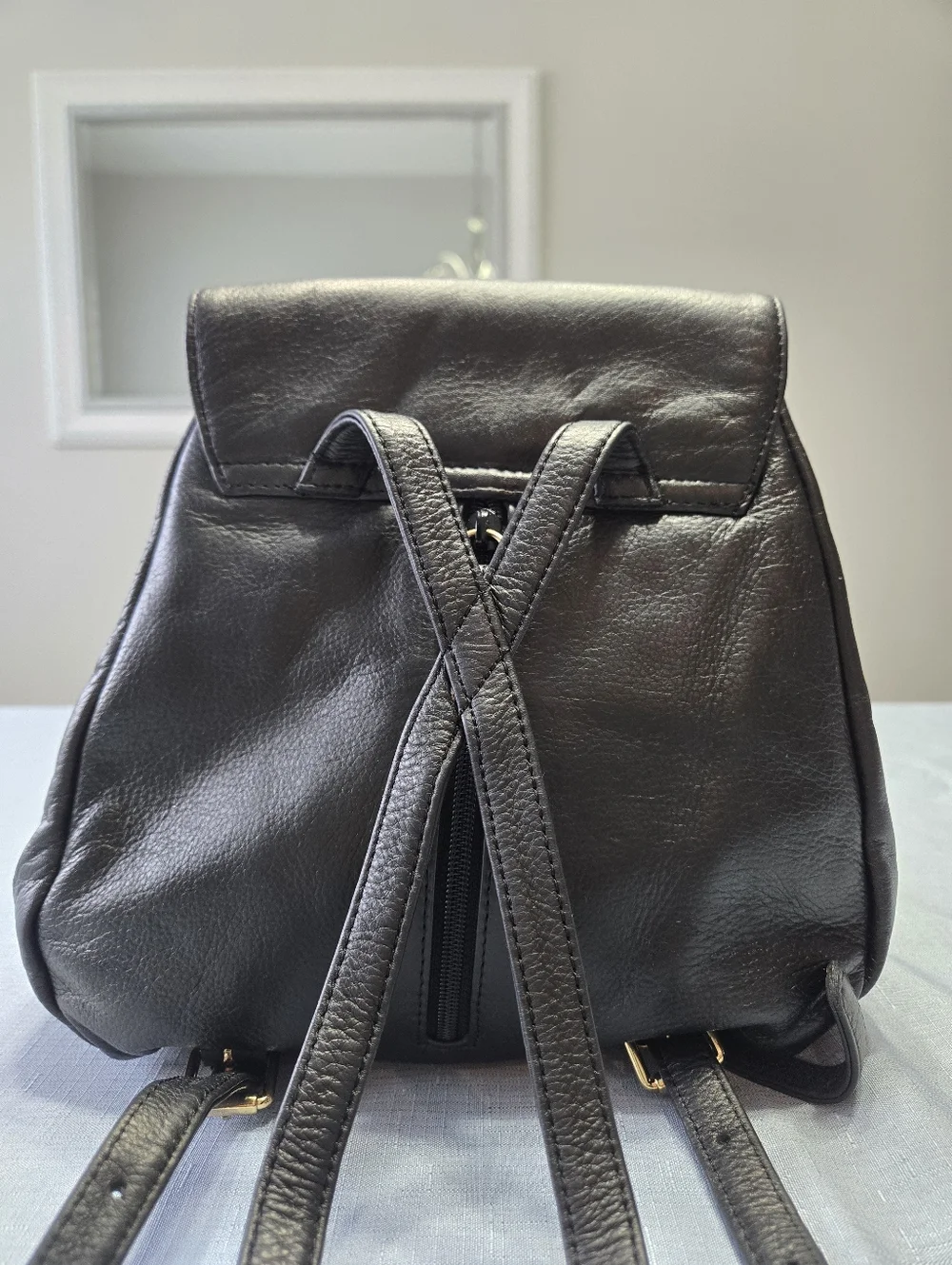 Vintage Liz Claiborne Black Leather Mini Backpack Gold LC Zipper Pulls